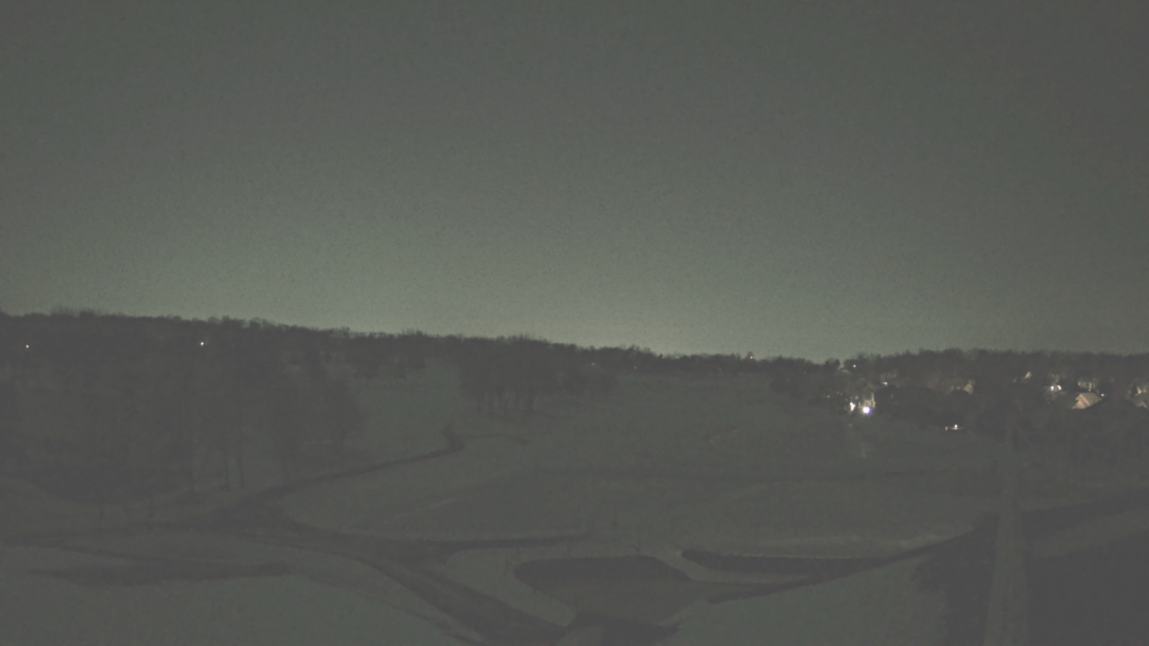 Thumbnail for current weather camera view from The Royal Fox Country Club in St. Charles, Illinois