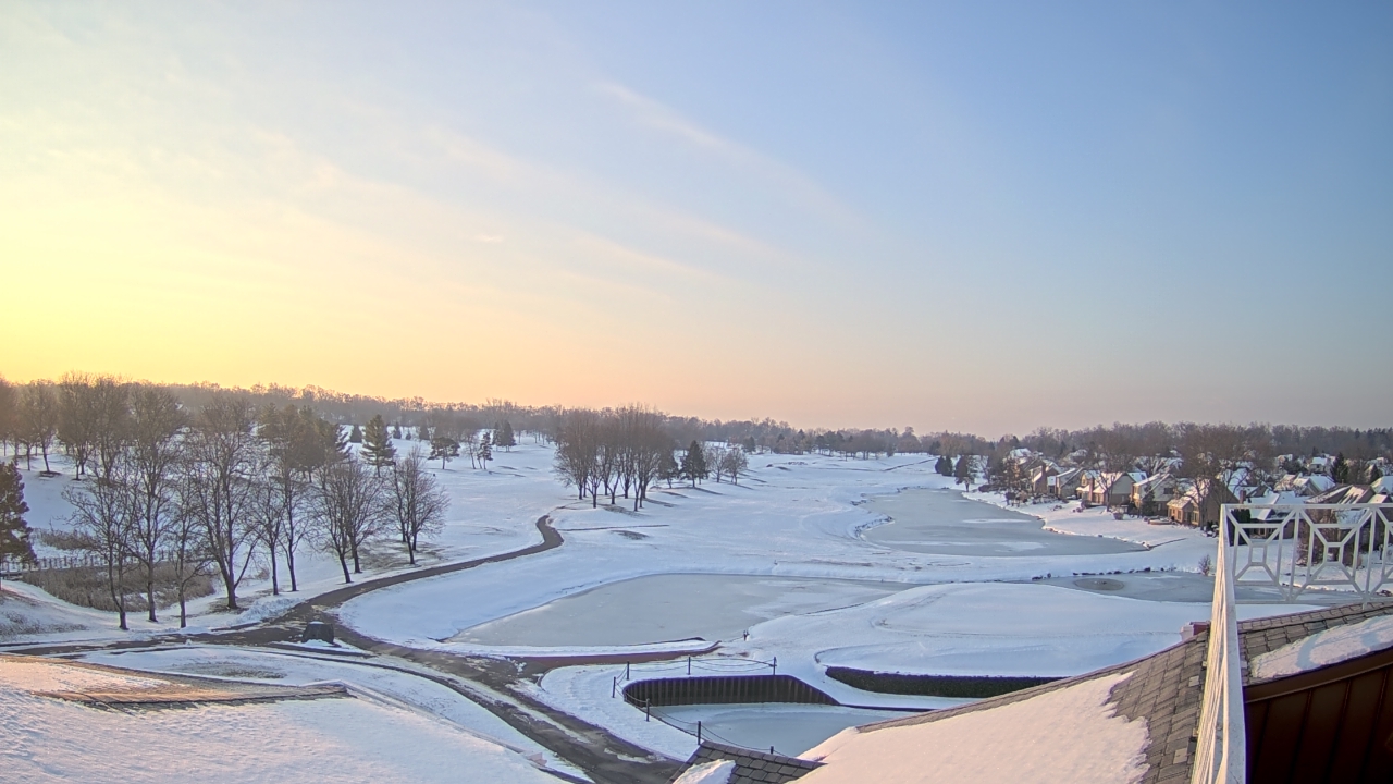 Thumbnail for current weather camera view from The Royal Fox Country Club in St. Charles, Illinois