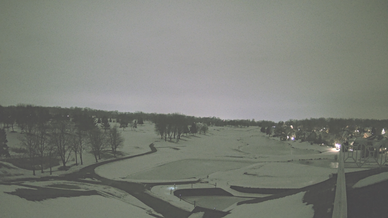 Thumbnail for current weather camera view from The Royal Fox Country Club in St. Charles, Illinois