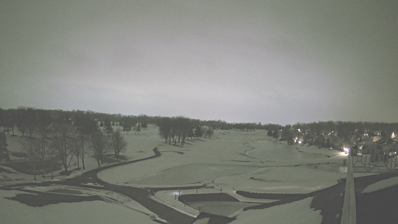 Thumbnail for current weather camera view from The Royal Fox Country Club in St. Charles, Illinois