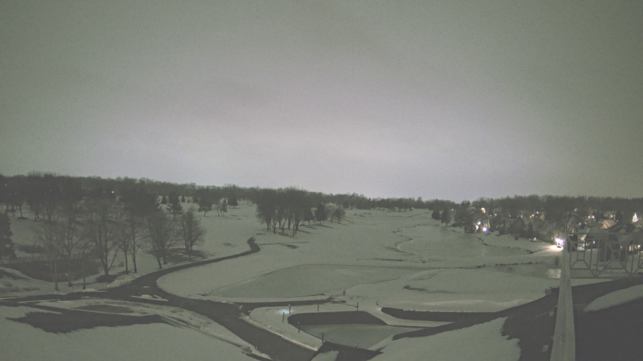 Thumbnail for current weather camera view from The Royal Fox Country Club in St. Charles, Illinois