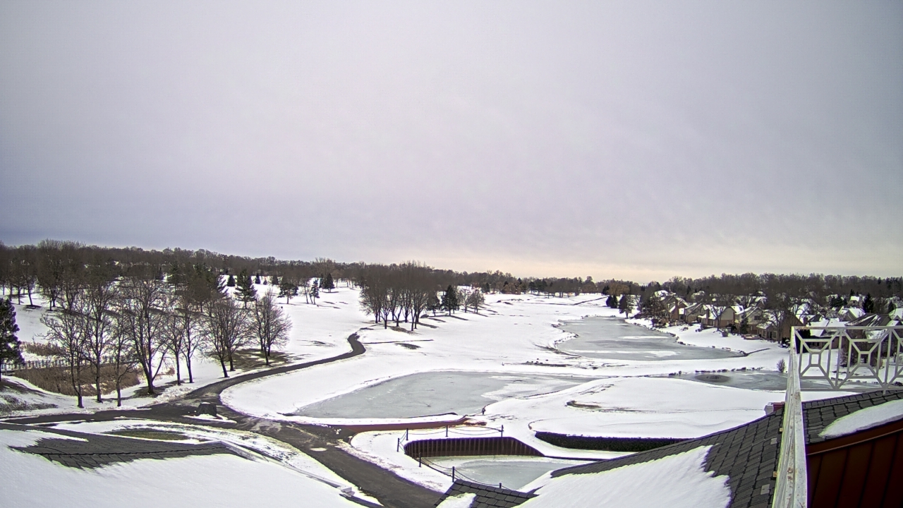 Thumbnail for current weather camera view from The Royal Fox Country Club in St. Charles, Illinois