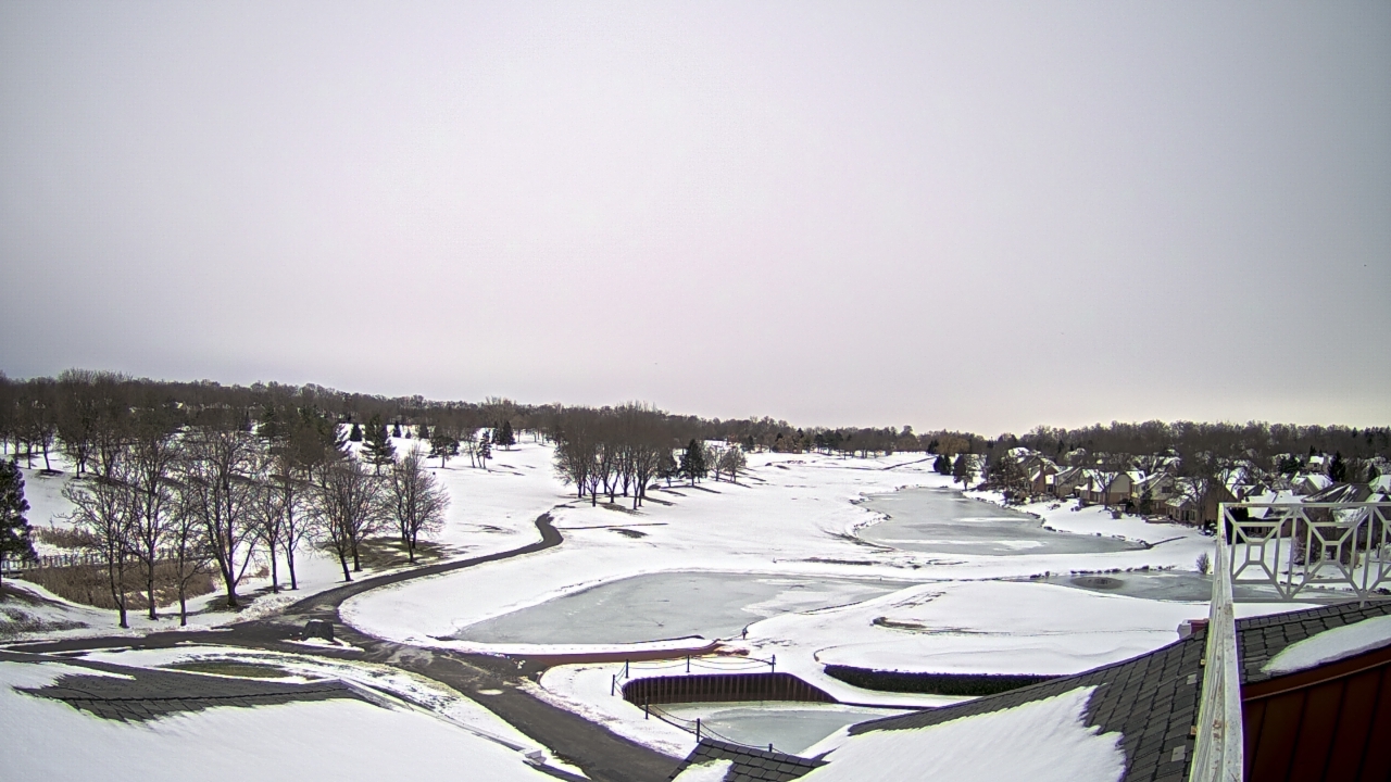 Thumbnail for current weather camera view from The Royal Fox Country Club in St. Charles, Illinois