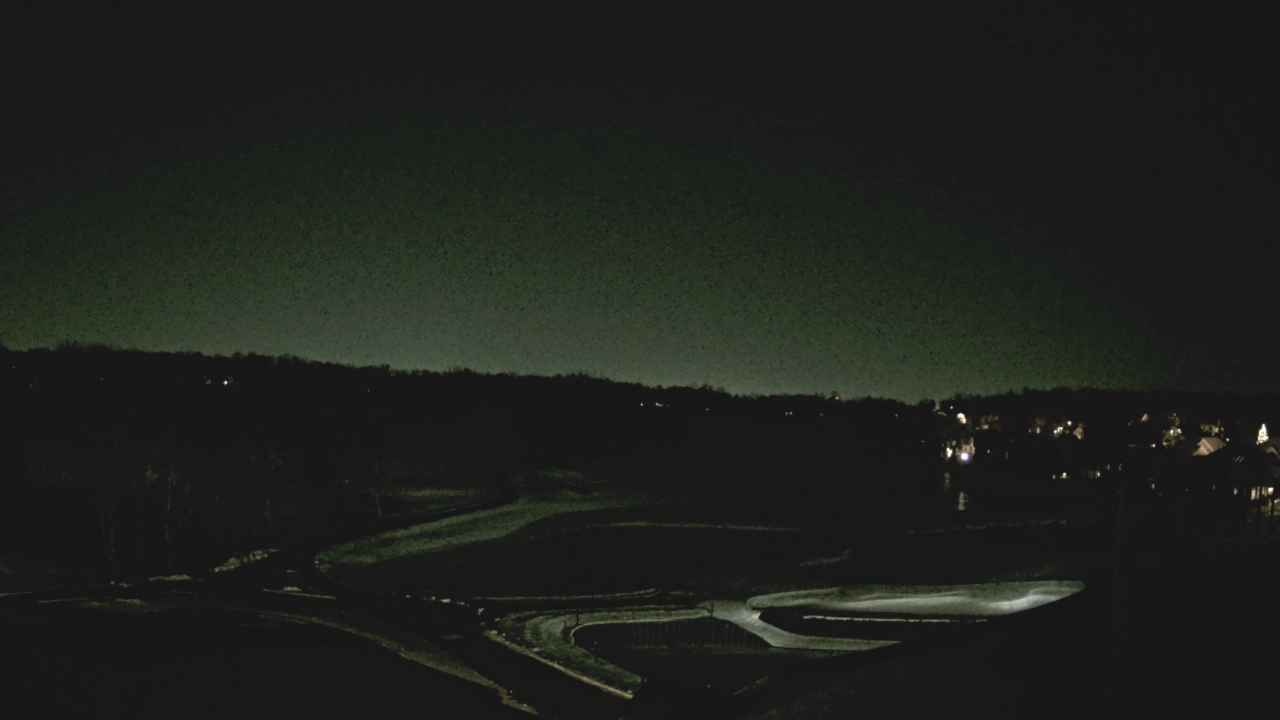 Thumbnail for current weather camera view from The Royal Fox Country Club in St. Charles, Illinois