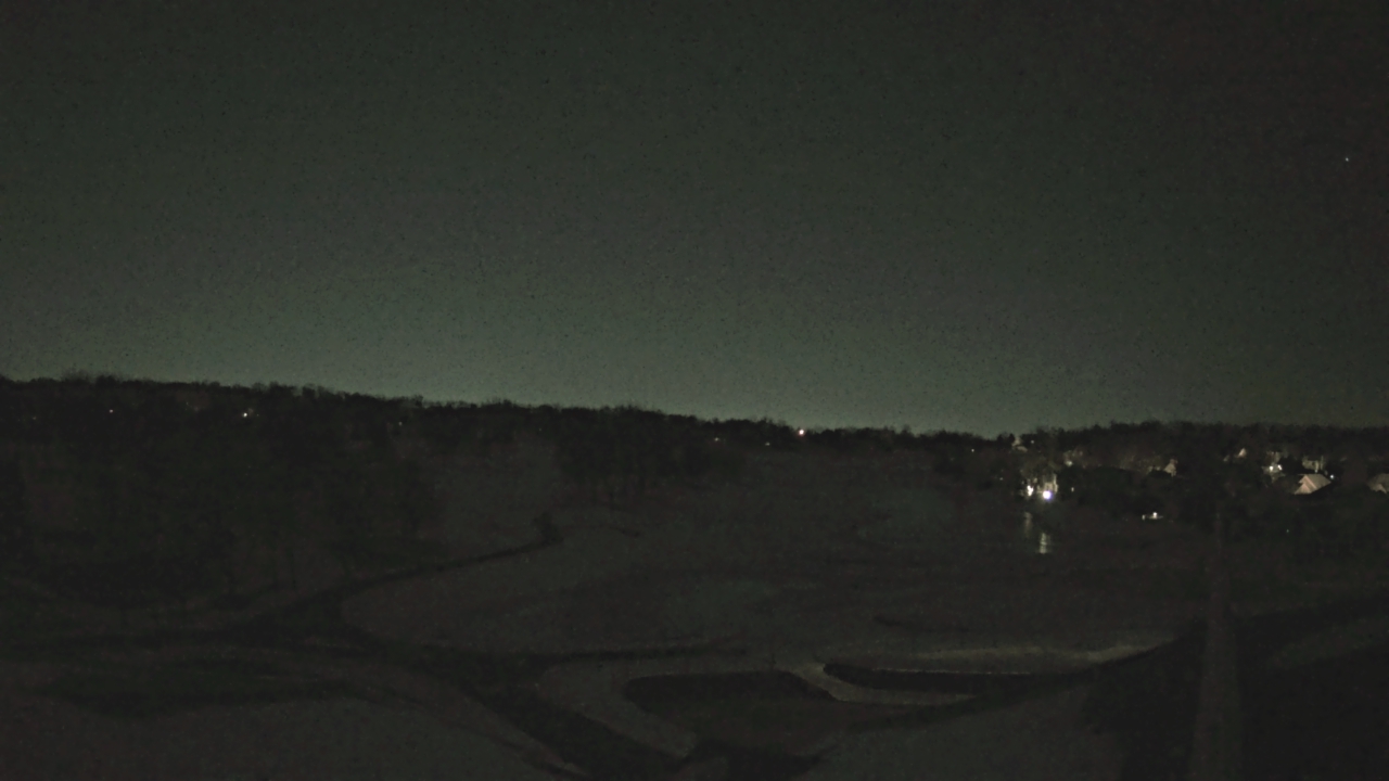 Thumbnail for current weather camera view from The Royal Fox Country Club in St. Charles, Illinois