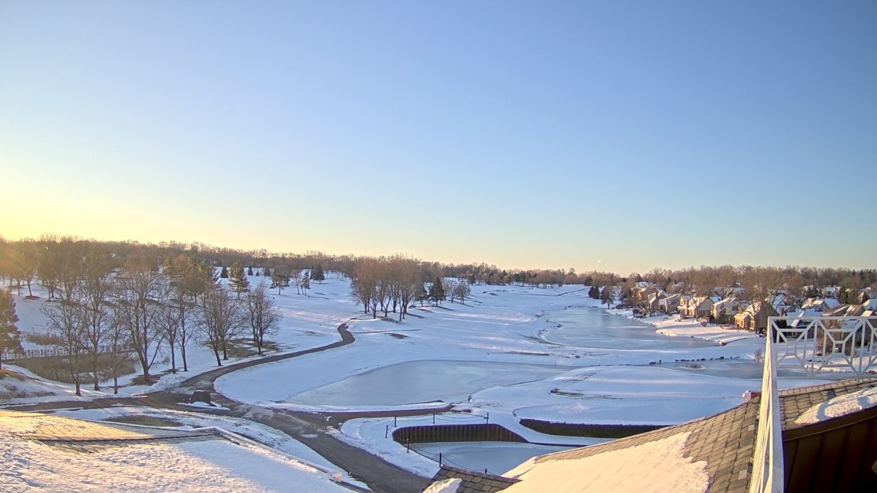 Thumbnail for current weather camera view from The Royal Fox Country Club in St. Charles, Illinois