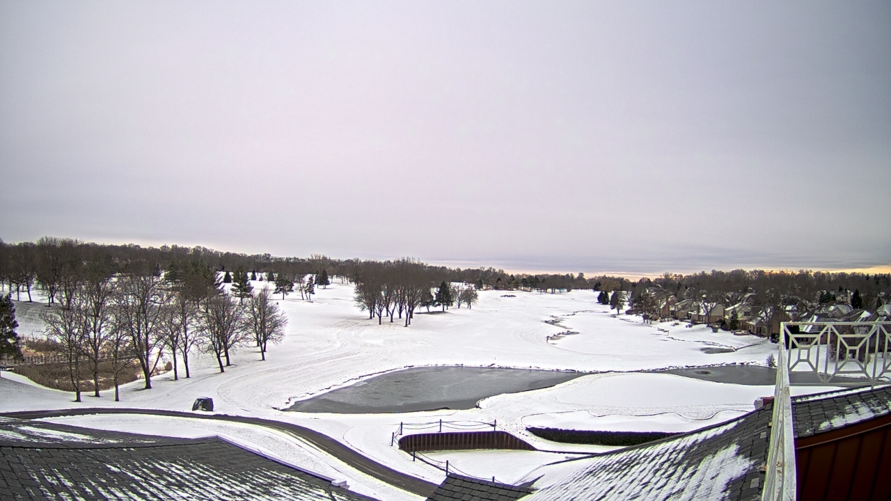 Thumbnail for current weather camera view from The Royal Fox Country Club in St. Charles, Illinois
