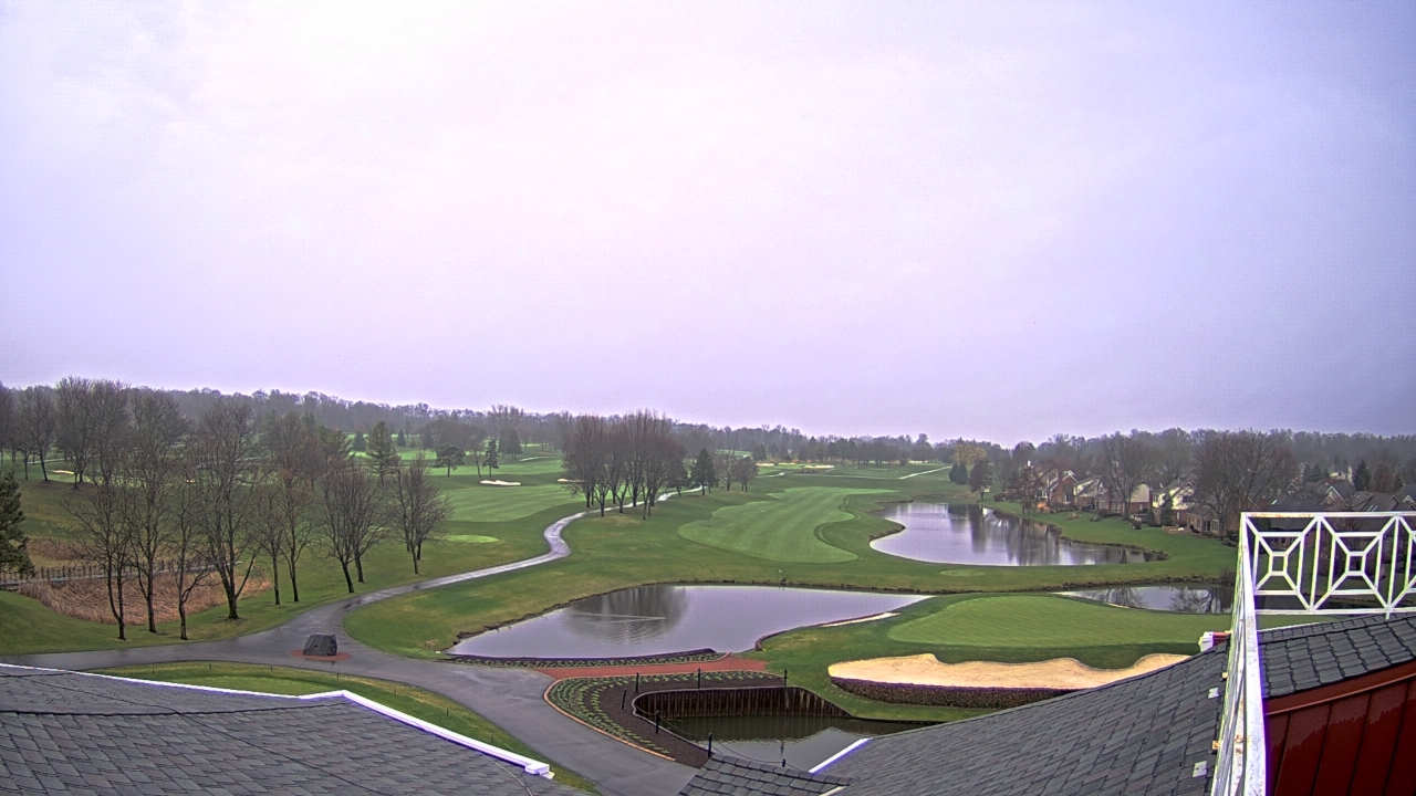 Thumbnail for current weather camera view from The Royal Fox Country Club in St. Charles, Illinois