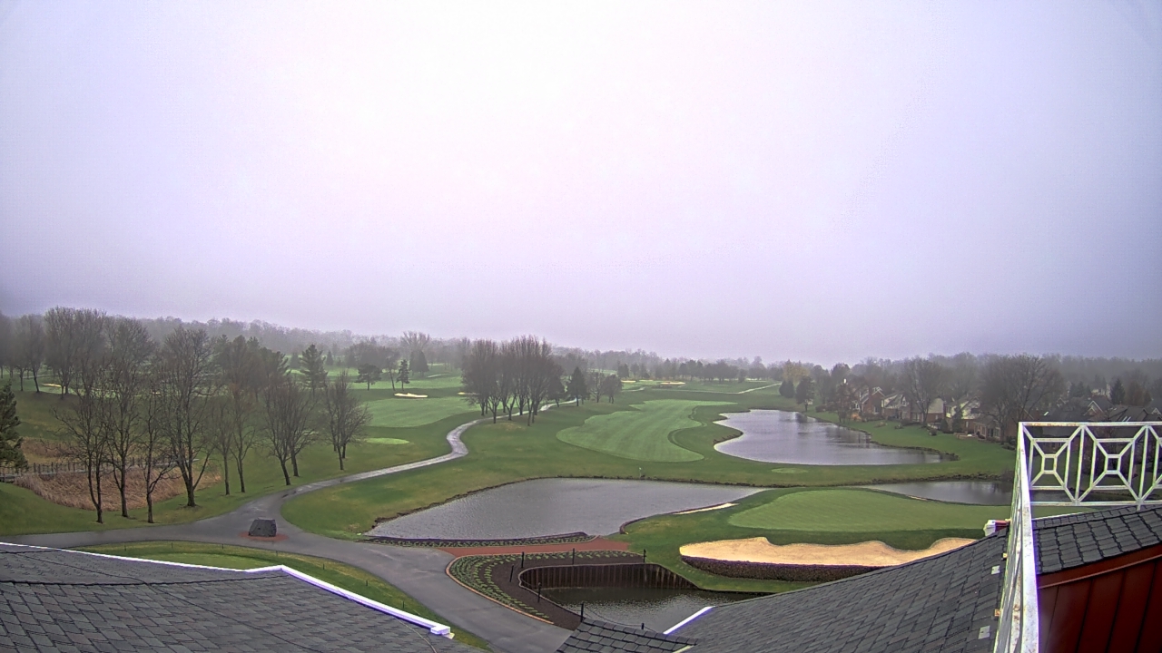Thumbnail for current weather camera view from The Royal Fox Country Club in St. Charles, Illinois