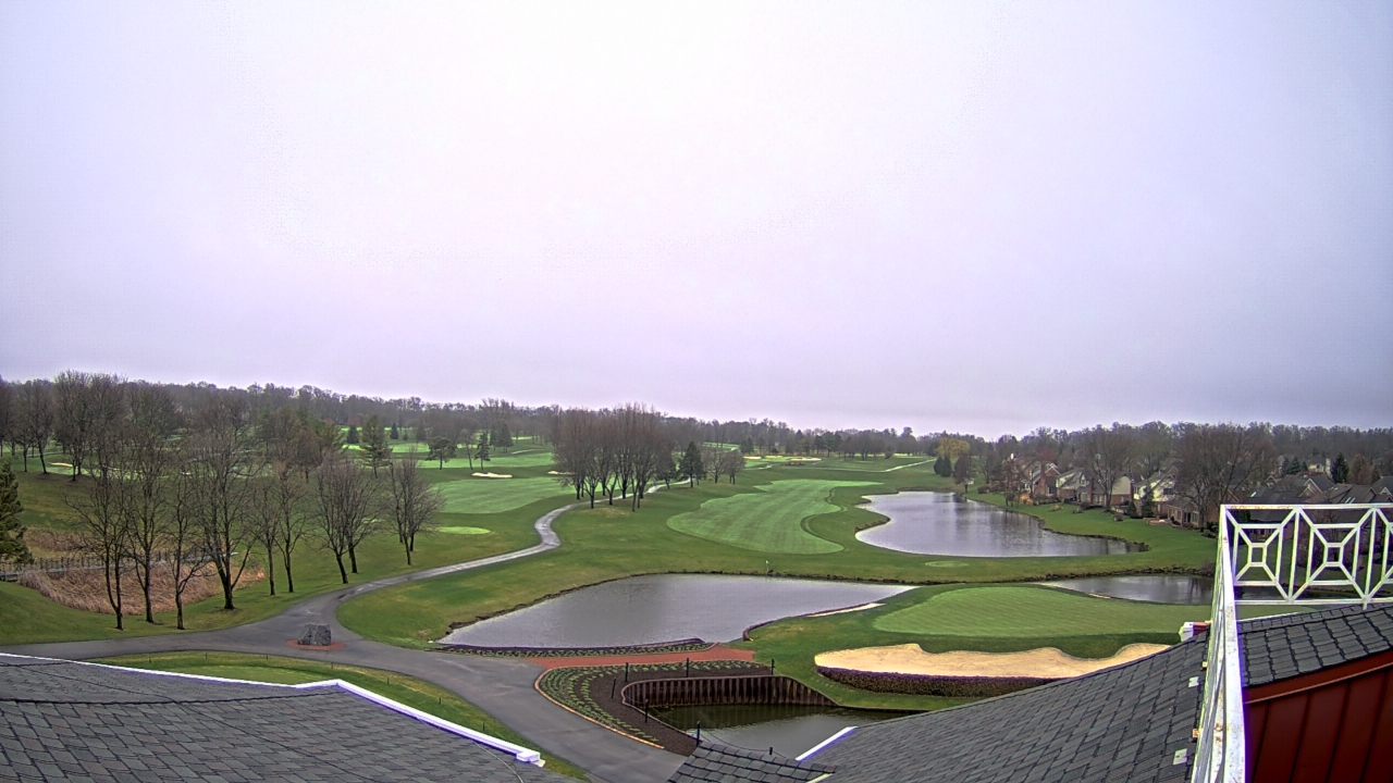 Thumbnail for current weather camera view from The Royal Fox Country Club in St. Charles, Illinois