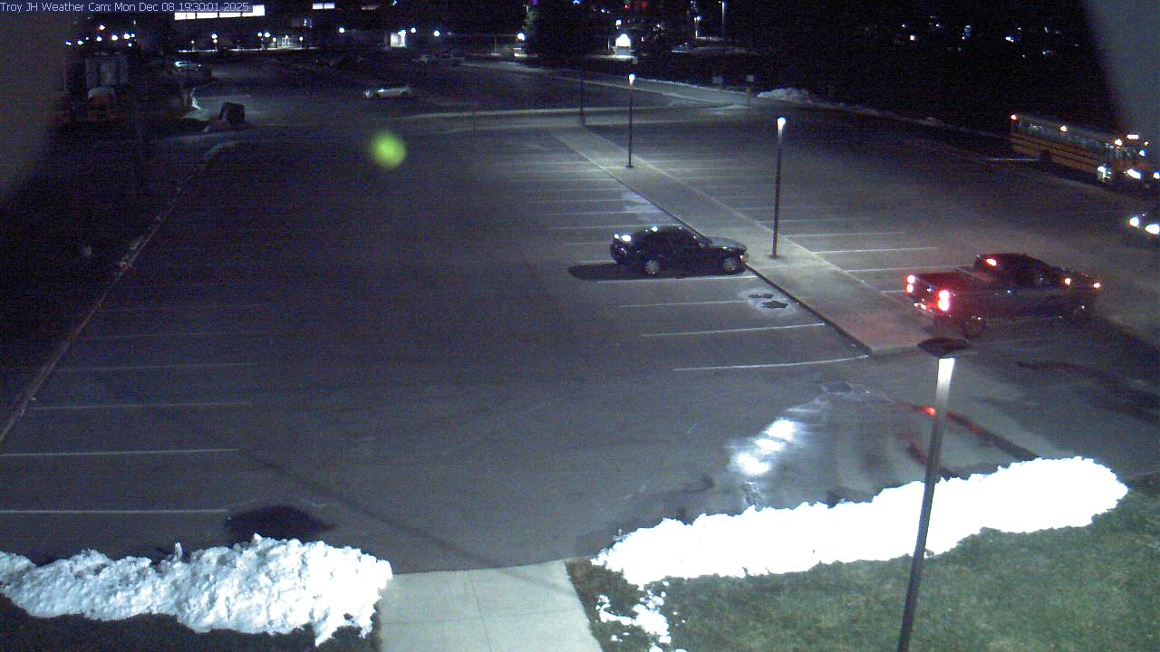 Thumbnail for current weather camera view from Troy JHS in Troy, Ohio