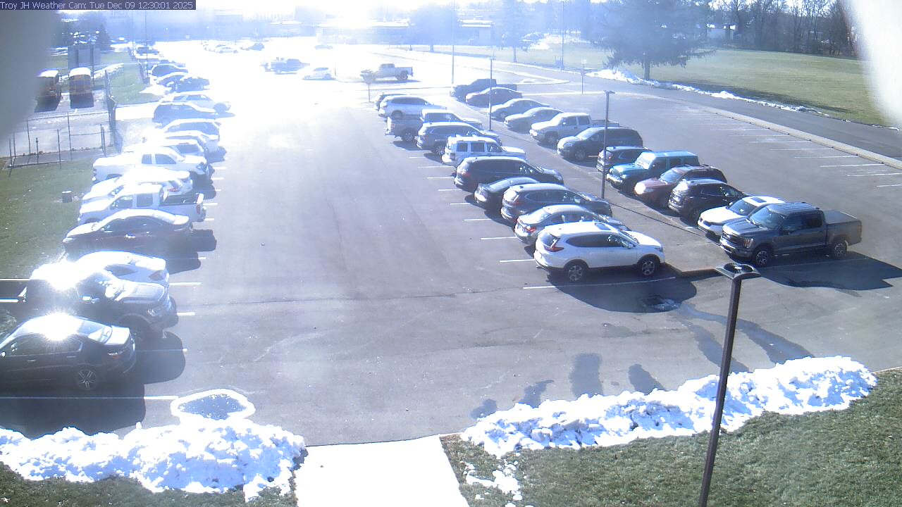 Thumbnail for current weather camera view from Troy JHS in Troy, Ohio