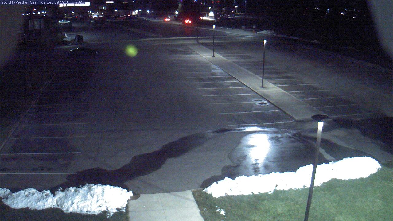 Thumbnail for current weather camera view from Troy JHS in Troy, Ohio