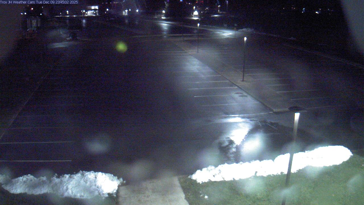 Thumbnail for current weather camera view from Troy JHS in Troy, Ohio