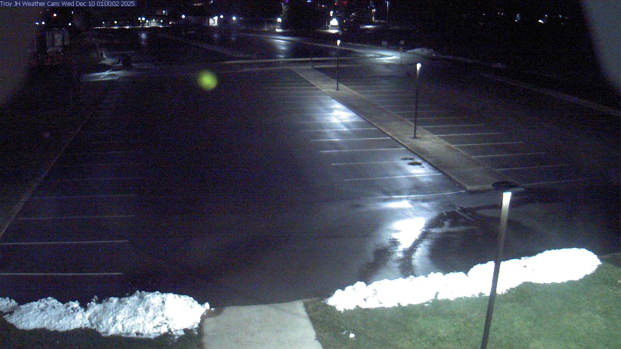 Thumbnail for current weather camera view from Troy JHS in Troy, Ohio