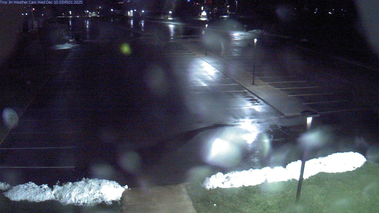 Thumbnail for current weather camera view from Troy JHS in Troy, Ohio