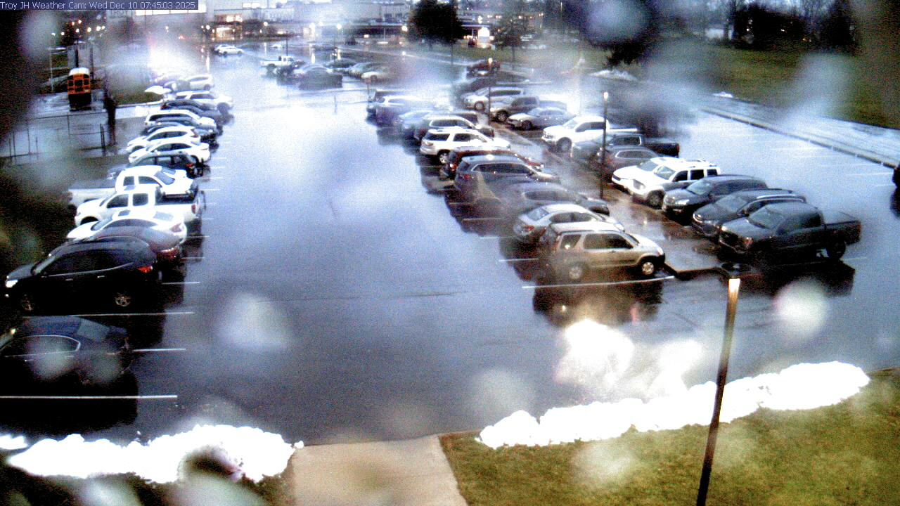 Thumbnail for current weather camera view from Troy JHS in Troy, Ohio