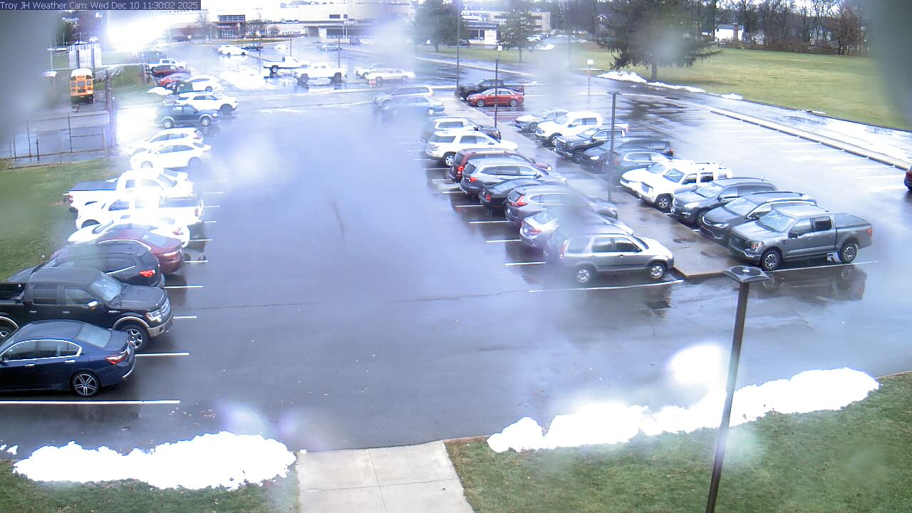 Thumbnail for current weather camera view from Troy JHS in Troy, Ohio