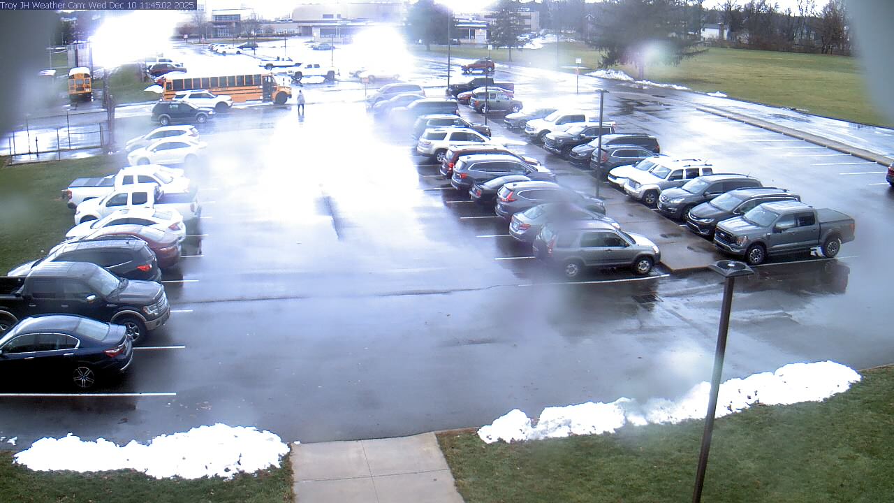 Thumbnail for current weather camera view from Troy JHS in Troy, Ohio