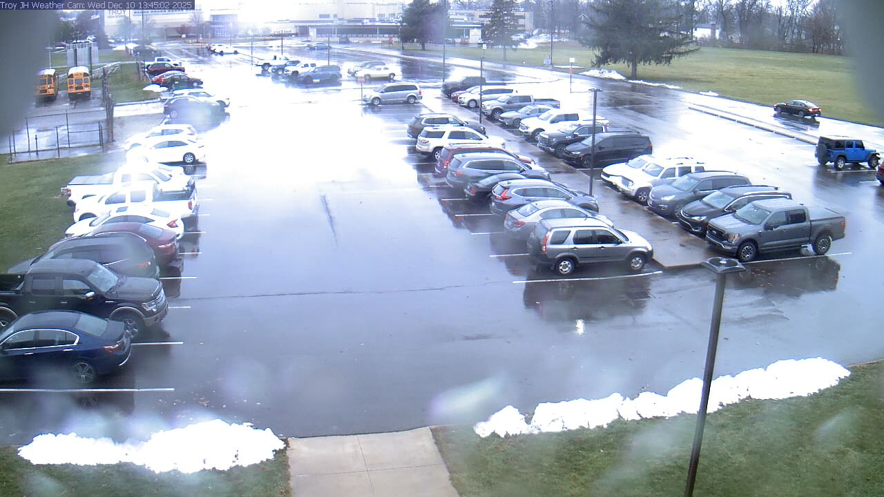Thumbnail for current weather camera view from Troy JHS in Troy, Ohio