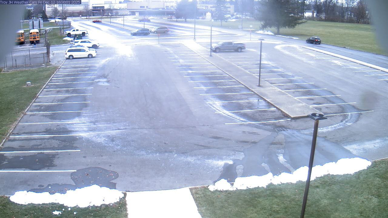 Thumbnail for current weather camera view from Troy JHS in Troy, Ohio