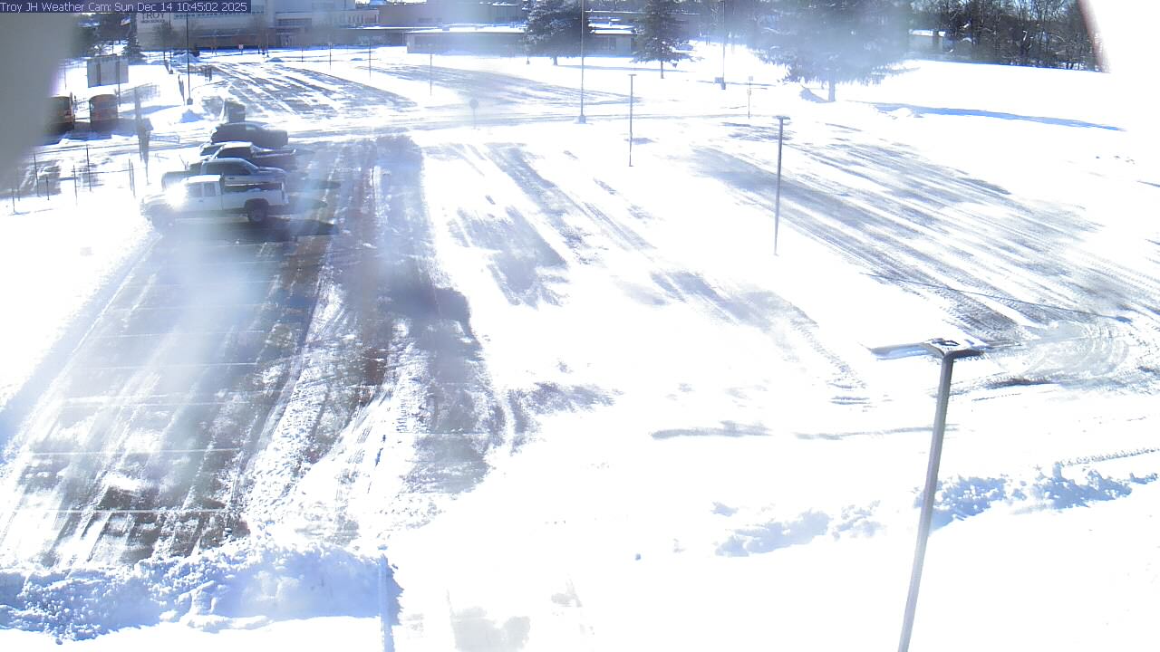 Thumbnail for current weather camera view from Troy JHS in Troy, Ohio