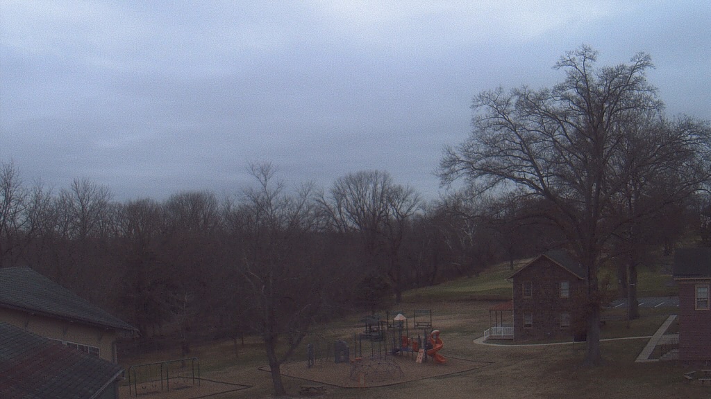 Thumbnail for current weather camera view from Village Charter School in Trenton, New Jersey