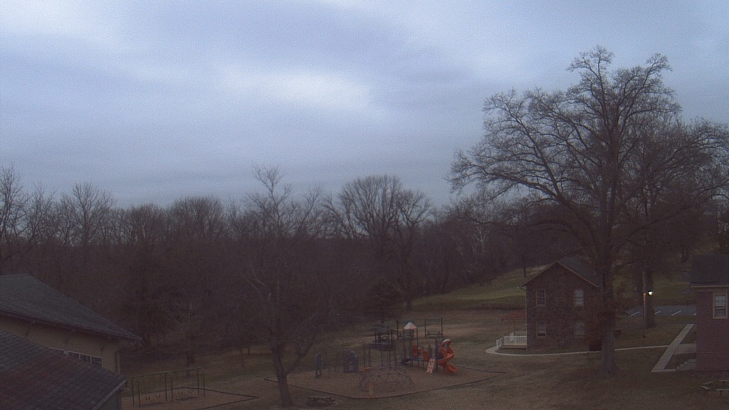 Thumbnail for current weather camera view from Village Charter School in Trenton, New Jersey