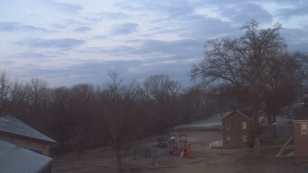 Thumbnail for current weather camera view from Village Charter School in Trenton, New Jersey