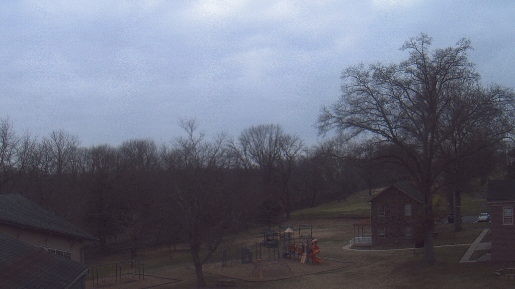 Thumbnail for current weather camera view from Village Charter School in Trenton, New Jersey