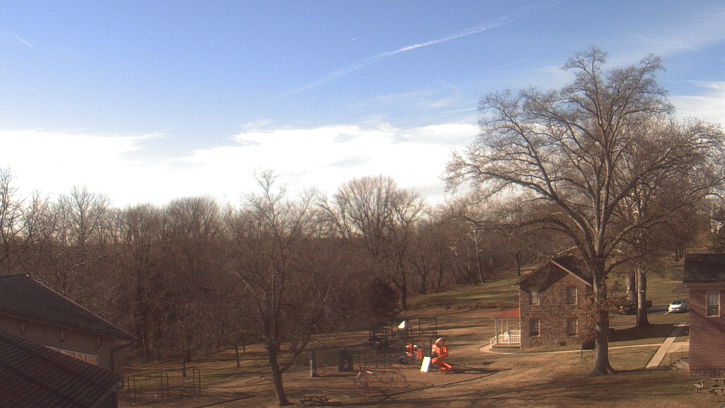 Thumbnail for current weather camera view from Village Charter School in Trenton, New Jersey