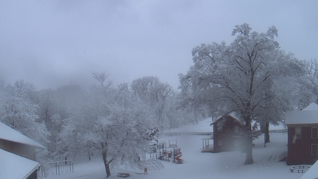 Thumbnail for current weather camera view from Village Charter School in Trenton, New Jersey