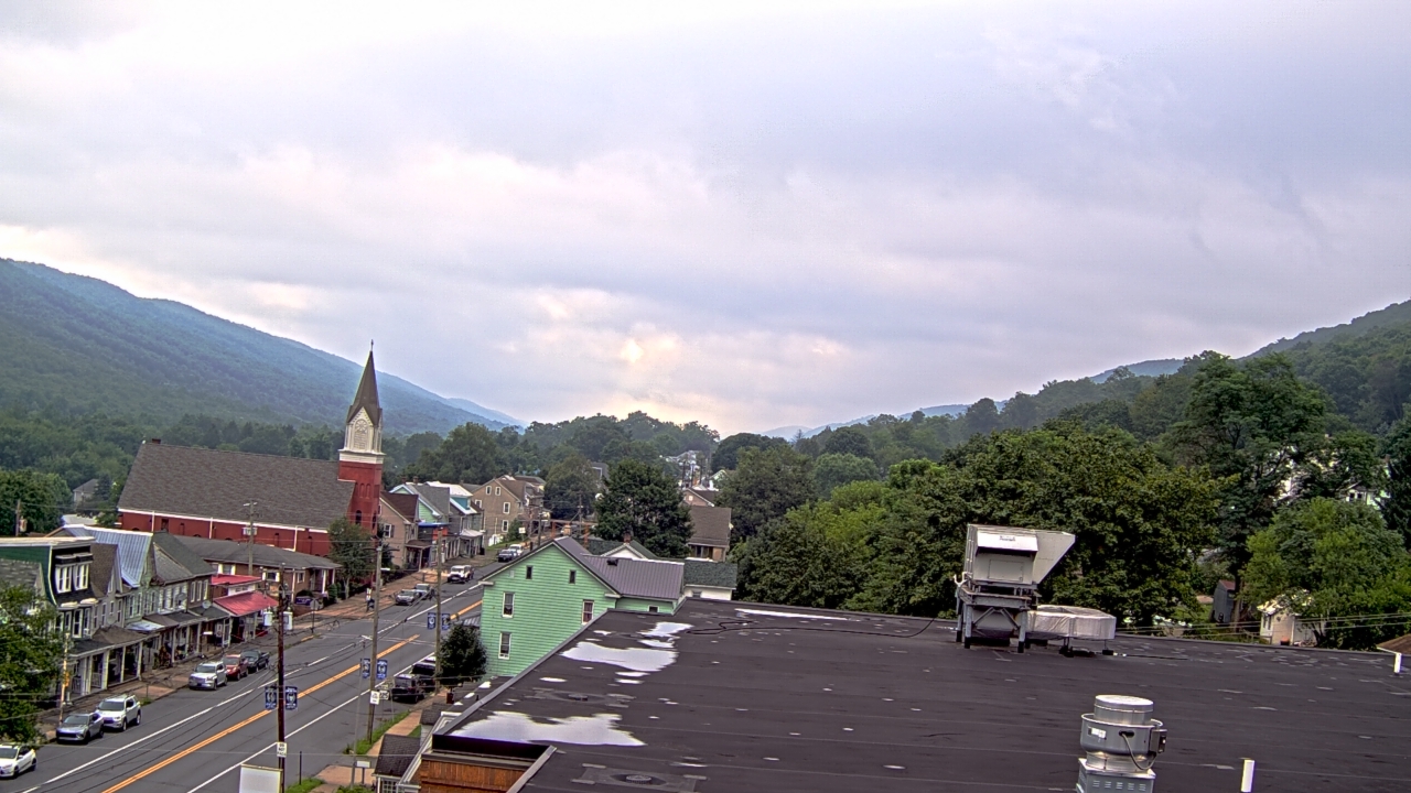 Thumbnail for current weather camera view from Line Mountain ES Trevorton in Trevorton, Pennsylvania
