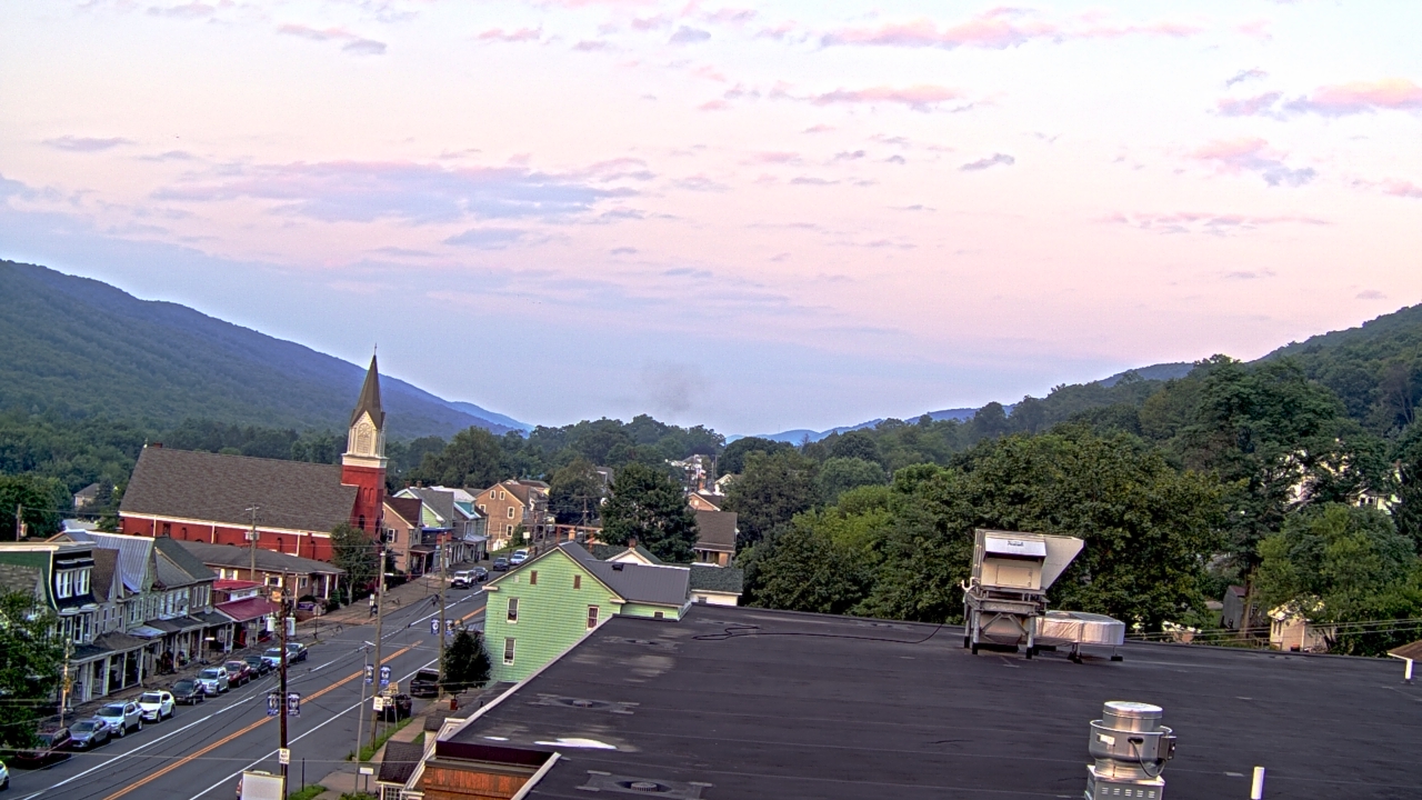 Thumbnail for current weather camera view from Line Mountain ES Trevorton in Trevorton, Pennsylvania