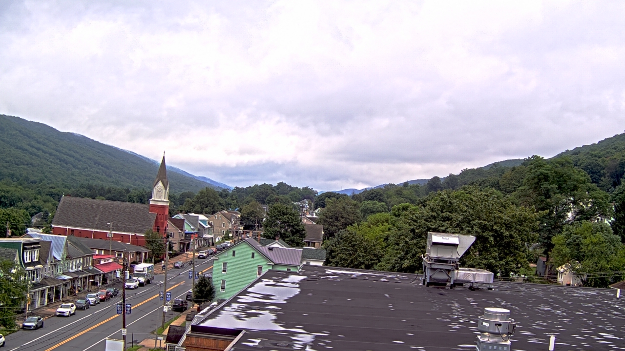 Thumbnail for current weather camera view from Line Mountain ES Trevorton in Trevorton, Pennsylvania