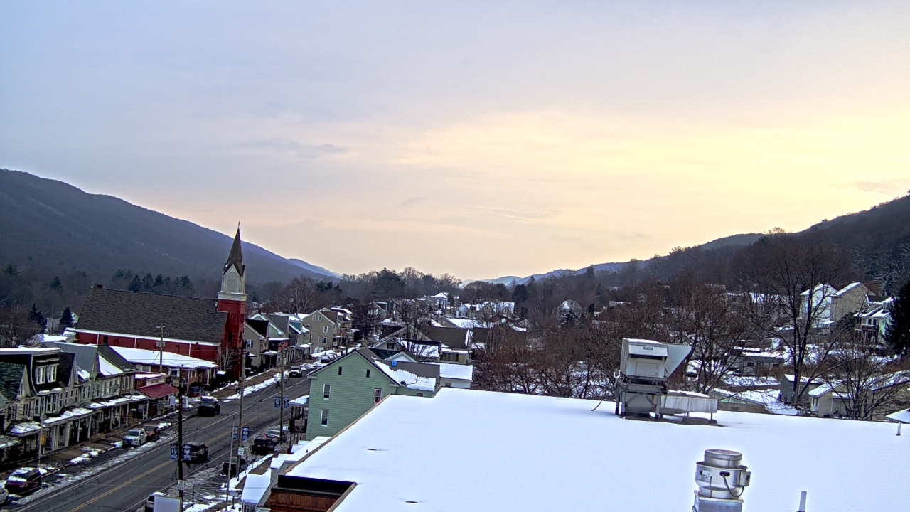 Thumbnail for current weather camera view from Line Mountain ES Trevorton in Trevorton, Pennsylvania