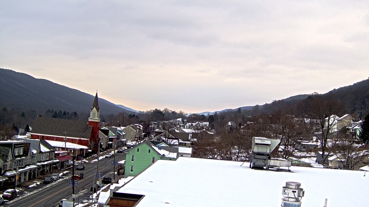 Thumbnail for current weather camera view from Line Mountain ES Trevorton in Trevorton, Pennsylvania