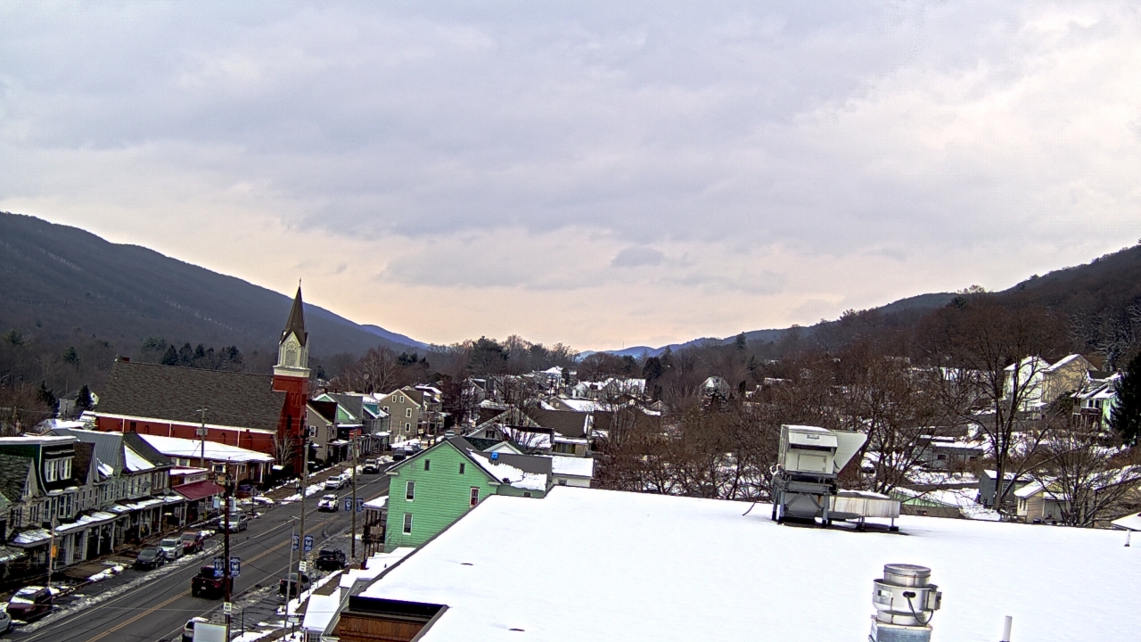 Thumbnail for current weather camera view from Line Mountain ES Trevorton in Trevorton, Pennsylvania