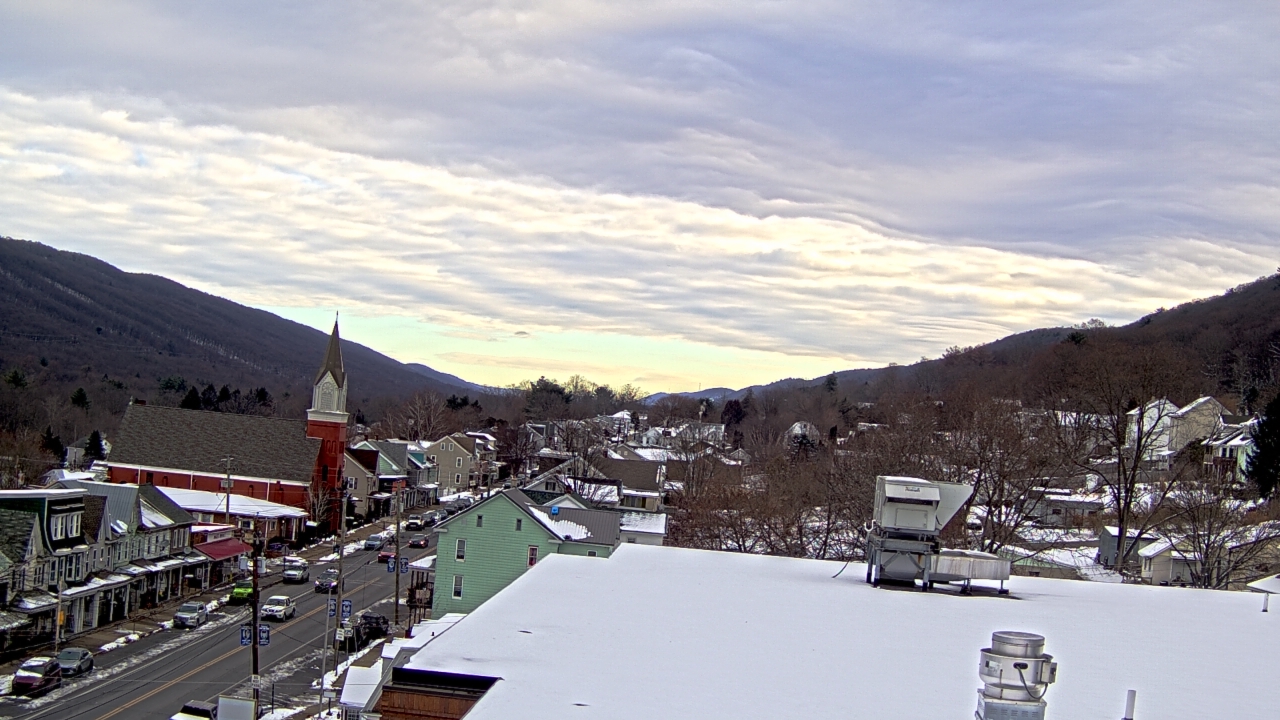 Thumbnail for current weather camera view from Line Mountain ES Trevorton in Trevorton, Pennsylvania