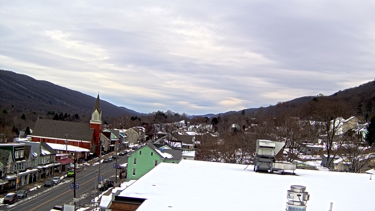 Thumbnail for current weather camera view from Line Mountain ES Trevorton in Trevorton, Pennsylvania