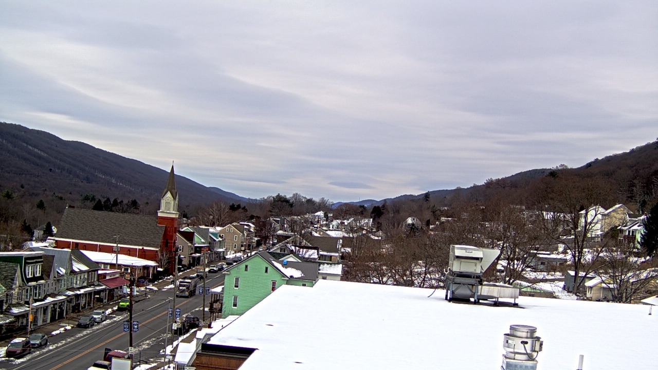 Thumbnail for current weather camera view from Line Mountain ES Trevorton in Trevorton, Pennsylvania