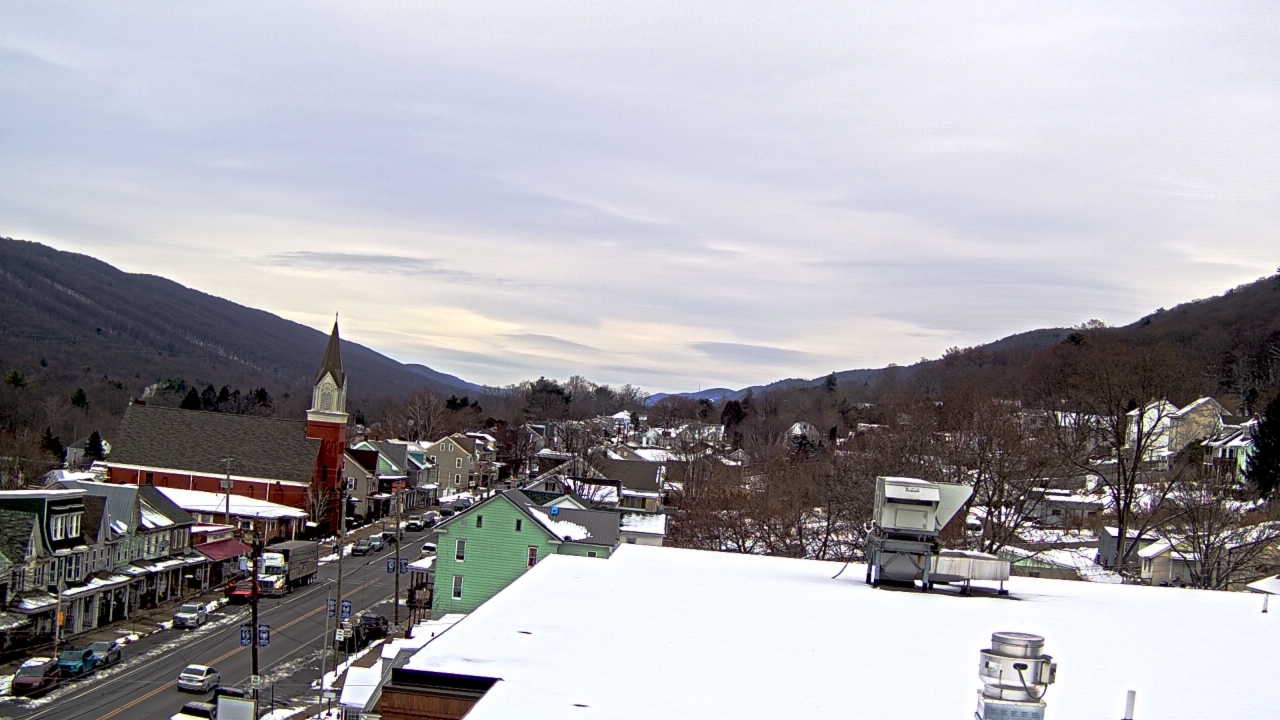 Thumbnail for current weather camera view from Line Mountain ES Trevorton in Trevorton, Pennsylvania