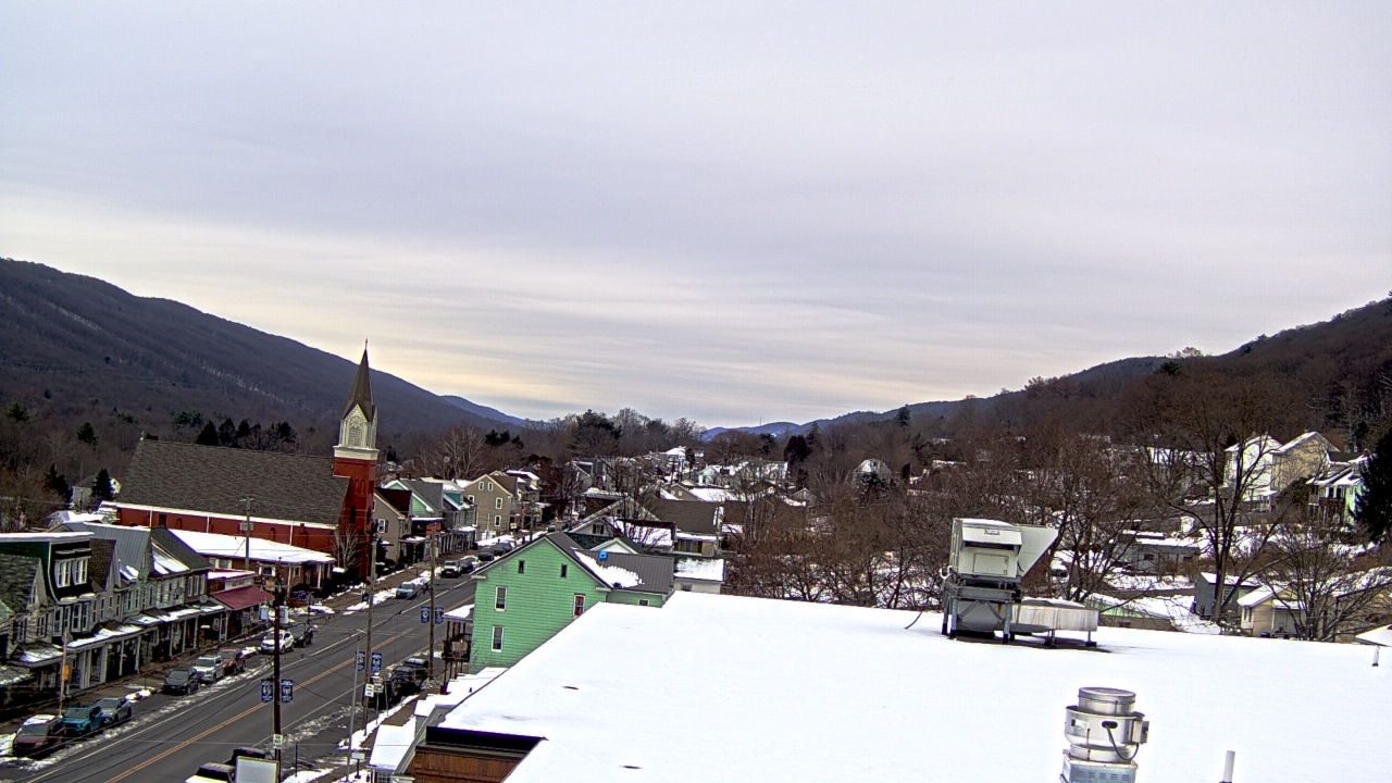 Thumbnail for current weather camera view from Line Mountain ES Trevorton in Trevorton, Pennsylvania