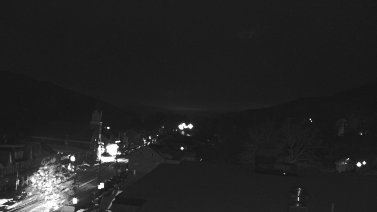 Thumbnail for current weather camera view from Line Mountain ES Trevorton in Trevorton, Pennsylvania