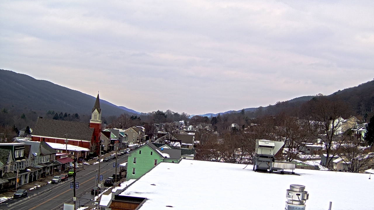 Thumbnail for current weather camera view from Line Mountain ES Trevorton in Trevorton, Pennsylvania