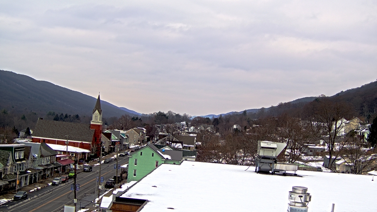 Thumbnail for current weather camera view from Line Mountain ES Trevorton in Trevorton, Pennsylvania