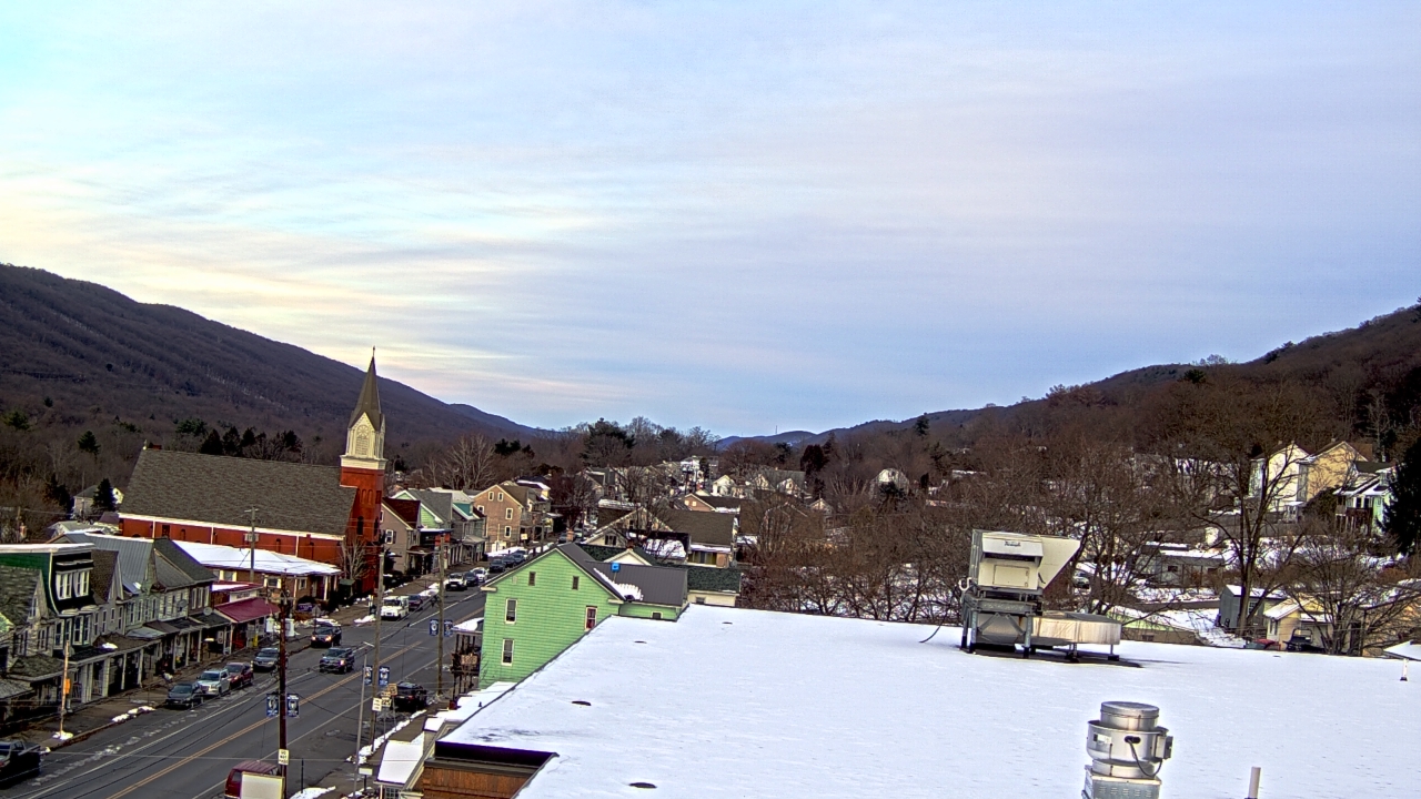 Thumbnail for current weather camera view from Line Mountain ES Trevorton in Trevorton, Pennsylvania