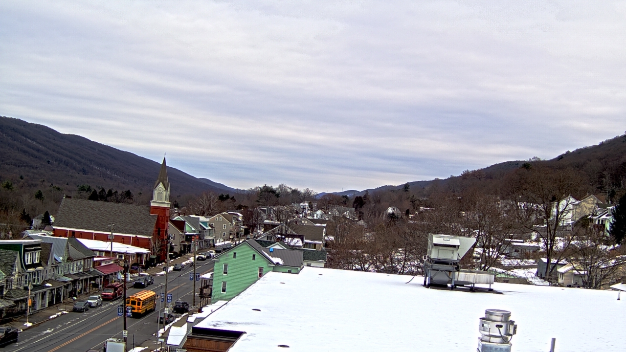 Thumbnail for current weather camera view from Line Mountain ES Trevorton in Trevorton, Pennsylvania