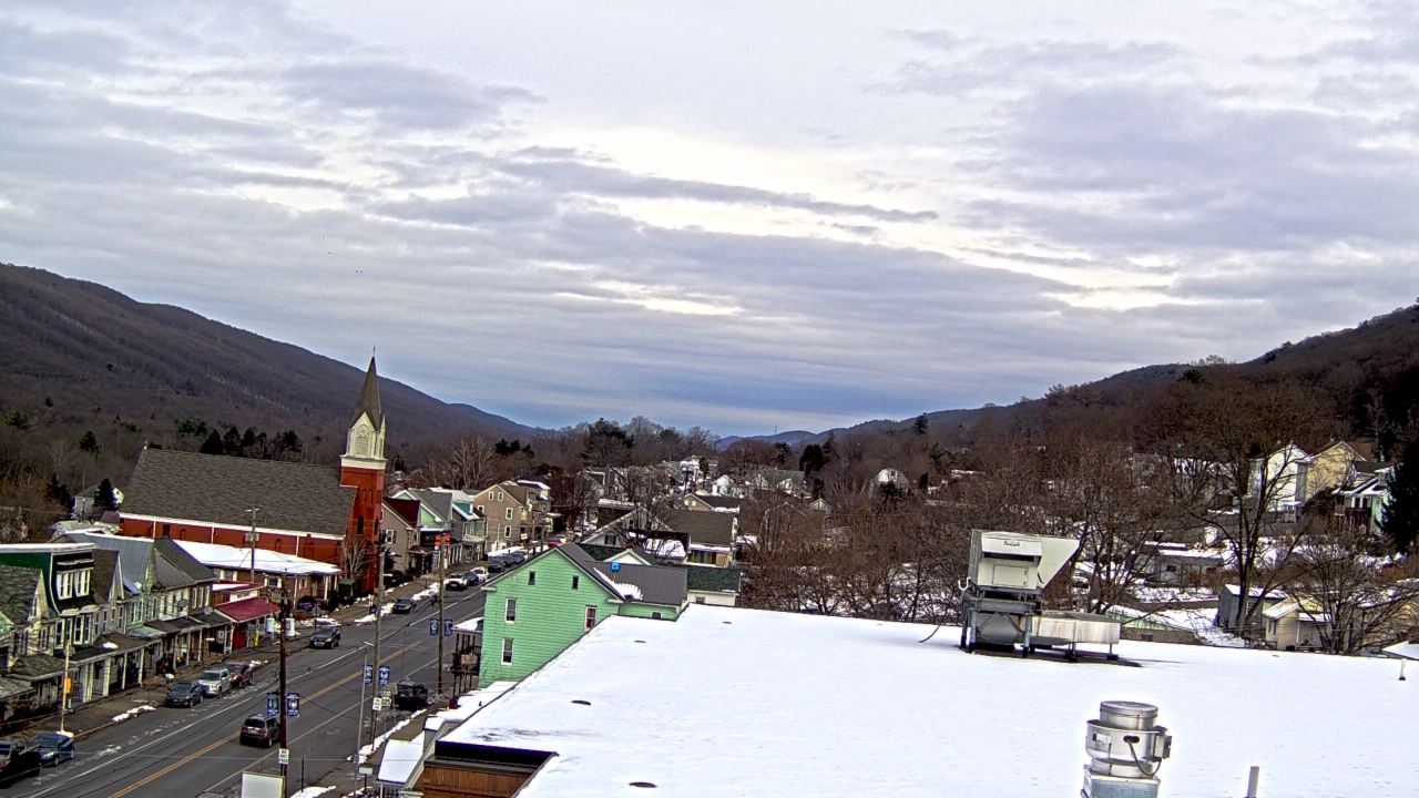 Thumbnail for current weather camera view from Line Mountain ES Trevorton in Trevorton, Pennsylvania