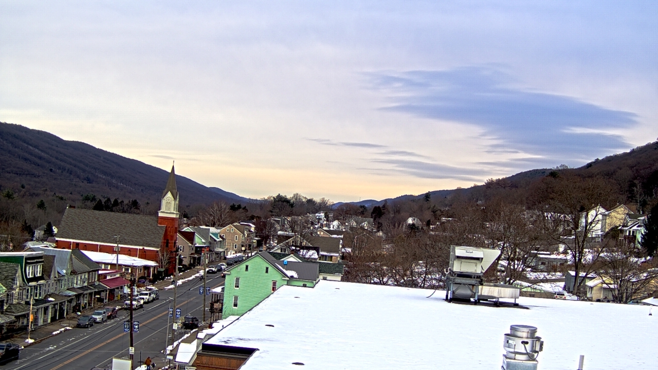 Thumbnail for current weather camera view from Line Mountain ES Trevorton in Trevorton, Pennsylvania